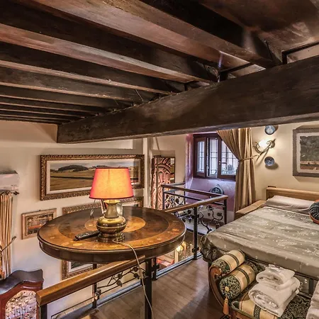Downtown Eleanor Luxury Apartment Rome