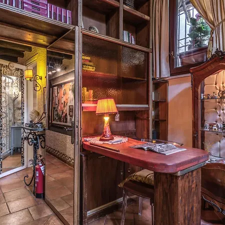 Apartment Downtown Eleanor Luxury Rome